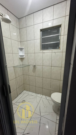 Imagem Casa com 1 Quarto para Alugar,  em Bandeiras - Osasco