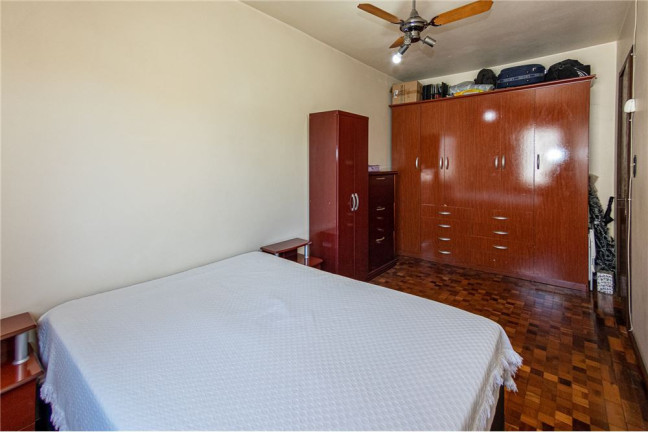 Imagem Imóvel com 2 Quartos à Venda,  em Passo Da Areia - Porto Alegre