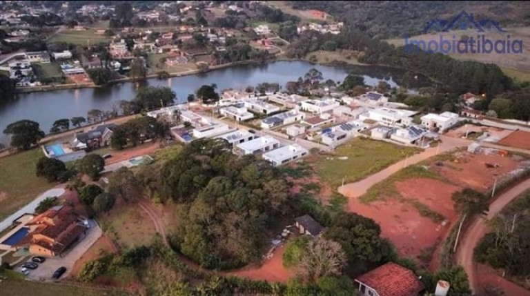 Imagem Casa de Condomínio com 3 Quartos à Venda, 824 m² em Jardim Estância Brasil - Atibaia