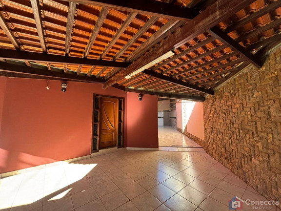 Imagem Sobrado com 3 Quartos para Alugar, 120 m² em Centro - Patos De Minas Imagem Sobrado com 3 Quartos para Alugar, 120 m² em Centro - Patos De Minas