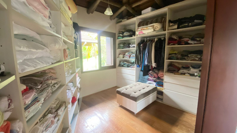 Imagem Casa com 3 Quartos à Venda, 350 m² em Praia Da Silveira - Garopaba Imagem Casa com 3 Quartos à Venda, 350 m² em Praia Da Silveira - Garopaba
