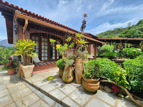 Imagem Casa com 4 Quartos à Venda, 829 m² em Golfe - Teresópolis Imagem Casa com 4 Quartos à Venda, 829 m² em Golfe - Teresópolis