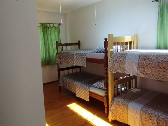 Imagem Casa com 3 Quartos à Venda, 250 m² em Macacu - Garopaba Imagem Casa com 3 Quartos à Venda, 250 m² em Macacu - Garopaba