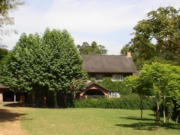 Imagem Chácara com 5 Quartos à Venda, 20.000 m² em Batatuba - Piracaia