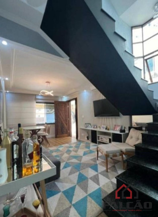Imagem Sobrado com 3 Quartos à Venda, 220 m² em Canto Do Forte - Praia Grande Imagem Sobrado com 3 Quartos à Venda, 220 m² em Canto Do Forte - Praia Grande