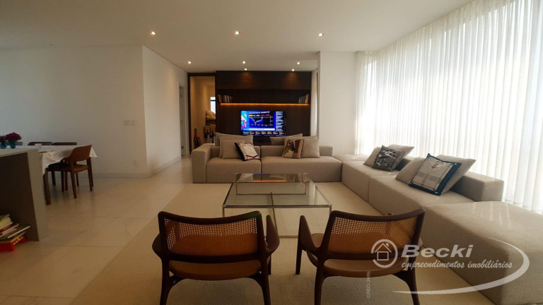 Imagem Apartamento com 3 Quartos à Venda, 174 m² em Glória - Joinville Imagem Apartamento com 3 Quartos à Venda, 174 m² em Glória - Joinville