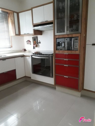 Casa com 3 Quartos à Venda, 450 m² em Centro - Palhoça