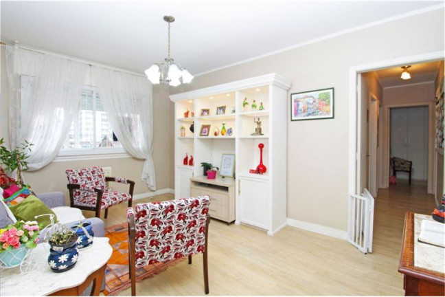 Imagem Apartamento com 3 Quartos à Venda, 84 m² em Menino Deus - Porto Alegre Imagem Apartamento com 3 Quartos à Venda, 84 m² em Menino Deus - Porto Alegre
