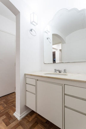 Imagem Apartamento com 2 Quartos à Venda, 130 m² em Jardim América - São Paulo