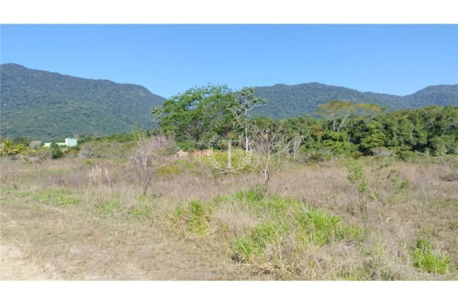 Imagem Terreno à Venda, 1.335 m² em Peruíbe Imagem Terreno à Venda, 1.335 m² em Peruíbe