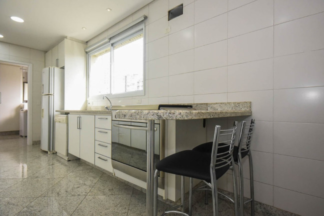 Imagem Apartamento com 3 Quartos à Venda, 208 m² em Vila Suzana - São Paulo