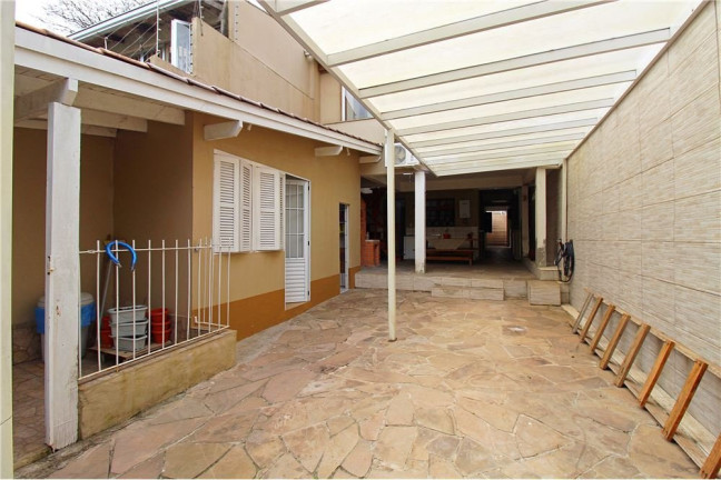 Casa com 3 Quartos à Venda, 198 m² em Medianeira - Porto Alegre
