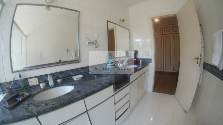 Imagem Casa com 5 Quartos à Venda, 760 m² em Itaipu - Niterói