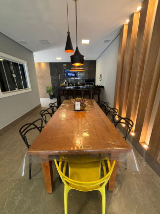 Imagem Casa com 4 Quartos à Venda, 200 m² em Colina De Laranjeiras - Serra Imagem Casa com 4 Quartos à Venda, 200 m² em Colina De Laranjeiras - Serra