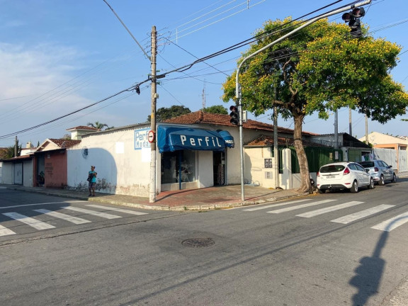 Imagem Casa com 2 Quartos à Venda, 400 m² em Estiva - Taubaté Imagem Casa com 2 Quartos à Venda, 400 m² em Estiva - Taubaté