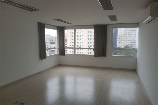 Sala Comercial para Alugar, 32 m² em Bela Vista - São Paulo