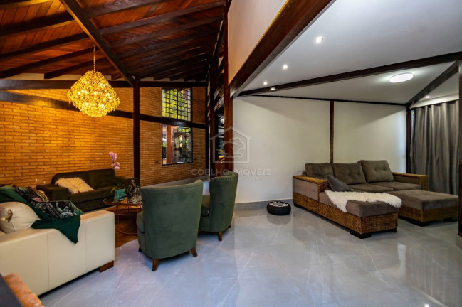 Imagem Casa com 3 Quartos à Venda, 515 m² em Park Way - Brasília
