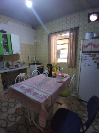 Imagem Casa com 3 Quartos à Venda, 150 m² em Jardim Emília - Jacareí Imagem Casa com 3 Quartos à Venda, 150 m² em Jardim Emília - Jacareí