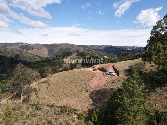 Imagem Casa com 4 Quartos à Venda, 220 m² em Região De Descansópolis - Campos Do Jordão Imagem Casa com 4 Quartos à Venda, 220 m² em Região De Descansópolis - Campos Do Jordão