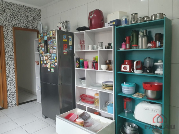 Imagem Casa com 3 Quartos à Venda, 182 m² em Embaré - Santos Imagem Casa com 3 Quartos à Venda, 182 m² em Embaré - Santos