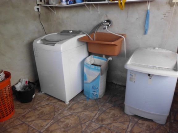 Imagem Casa com 2 Quartos à Venda, 150 m² em Vila Aprazivel - Jacareí Imagem Casa com 2 Quartos à Venda, 150 m² em Vila Aprazivel - Jacareí