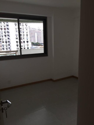 Imagem Imóvel com 2 Quartos à Venda, 68 m² em Santa Rosa - Niterói Imagem Imóvel com 2 Quartos à Venda, 68 m² em Santa Rosa - Niterói