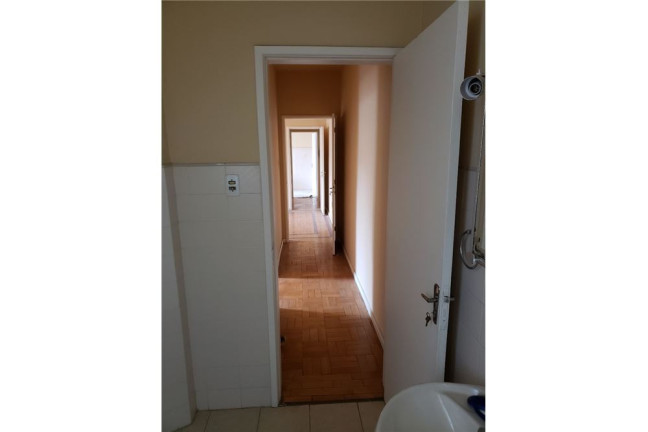 Imagem Imóvel com 2 Quartos à Venda,  em Auxiliadora - Porto Alegre