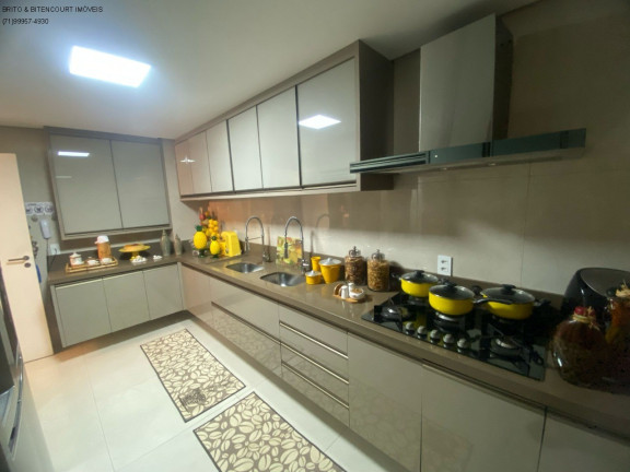 Imagem Imóvel com 3 Quartos à Venda, 200 m² em Pituaçu - Salvador
