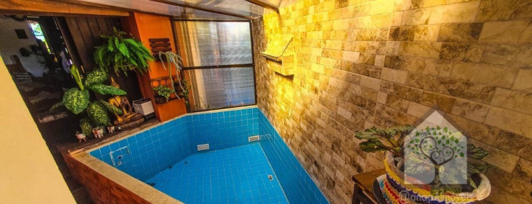 Imagem Imóvel com 14 Quartos à Venda, 312 m² em Canasvieiras - Florianópolis