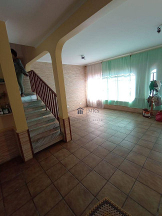 Imagem Imóvel com 3 Quartos à Venda, 169 m² em Tremembe - São Paulo