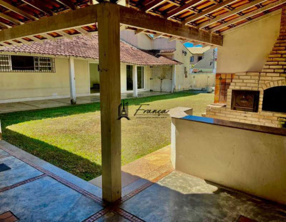 Imagem Imóvel com 6 Quartos à Venda, 400 m² em Piratininga - Niterói