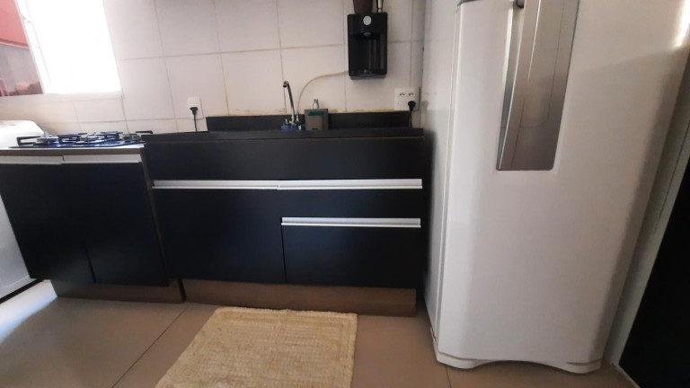 Imagem Apartamento com 2 Quartos à Venda, 45 m² em Cerâmica - Nova Iguaçu Imagem Apartamento com 2 Quartos à Venda, 45 m² em Cerâmica - Nova Iguaçu