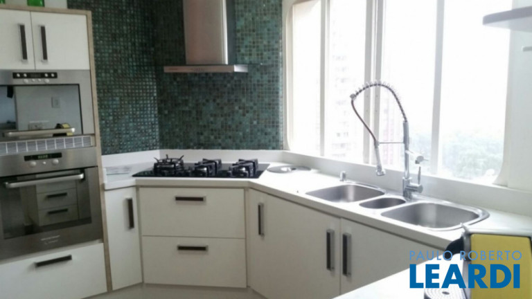Imagem Apartamento com 3 Quartos à Venda, 233 m² em Vila Assunção - Santo André Imagem Apartamento com 3 Quartos à Venda, 233 m² em Vila Assunção - Santo André