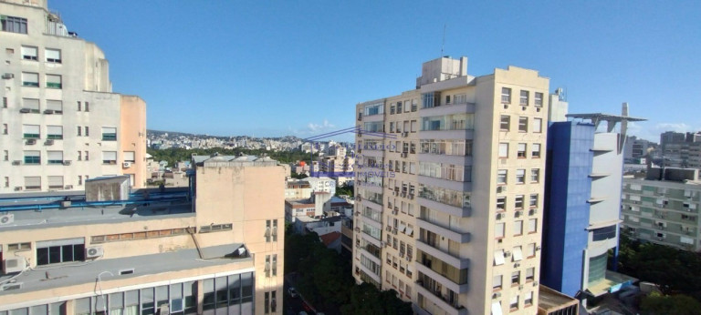 Imagem Imóvel com 3 Quartos à Venda, 122 m² em Independência - Porto Alegre Imagem Imóvel com 3 Quartos à Venda, 122 m² em Independência - Porto Alegre