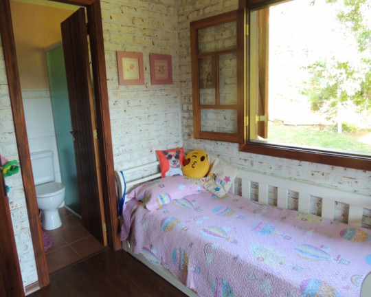 Imagem Imóvel com 4 Quartos à Venda, em Juriti - Nova Petrópolis Imagem Imóvel com 4 Quartos à Venda, em Juriti - Nova Petrópolis