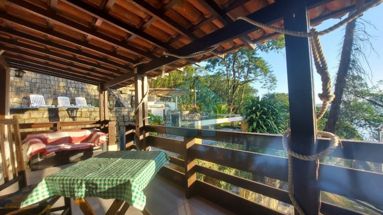 Imagem Casa com 4 Quartos à Venda, 1.500 m² em Vila Velha - Angra Dos Reis Imagem Casa com 4 Quartos à Venda, 1.500 m² em Vila Velha - Angra Dos Reis