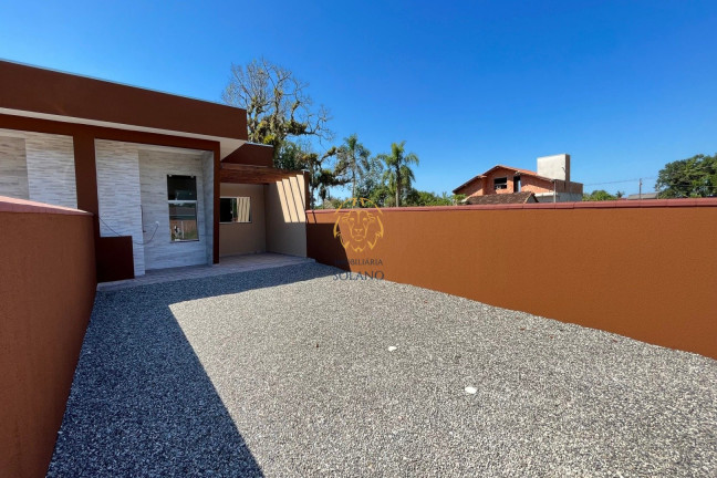 Imagem Casa com 3 Quartos à Venda, 81 m² em Balneário Brandalize - Itapoá