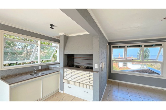 Imagem Casa de Condomínio com 3 Quartos à Venda, 254 m² em Ipanema - Porto Alegre Imagem Casa de Condomínio com 3 Quartos à Venda, 254 m² em Ipanema - Porto Alegre