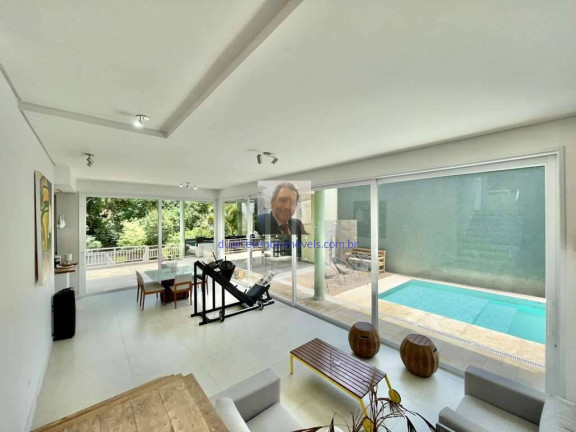 Imagem Casa com 4 Quartos à Venda, 386 m² em Pousada Dos Bandeirantes - Carapicuíba Imagem Casa com 4 Quartos à Venda, 386 m² em Pousada Dos Bandeirantes - Carapicuíba