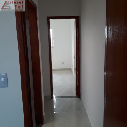 Imagem Sobrado com 2 Quartos à Venda, 70 m² em Anhanguera - Praia Grande Imagem Sobrado com 2 Quartos à Venda, 70 m² em Anhanguera - Praia Grande