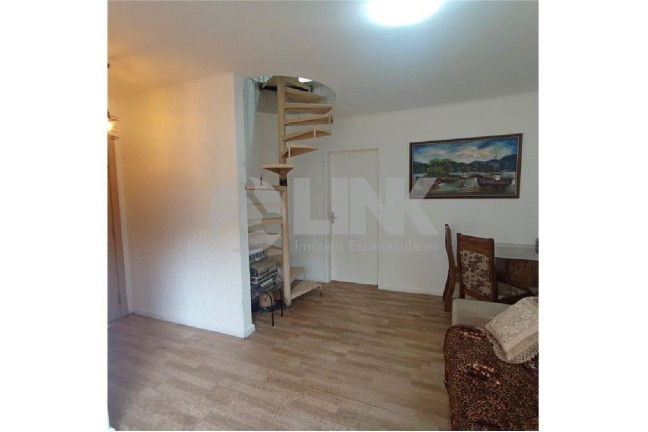 Imagem Imóvel com 2 Quartos à Venda, 93 m² em Santo Antônio - Porto Alegre Imagem Imóvel com 2 Quartos à Venda, 93 m² em Santo Antônio - Porto Alegre