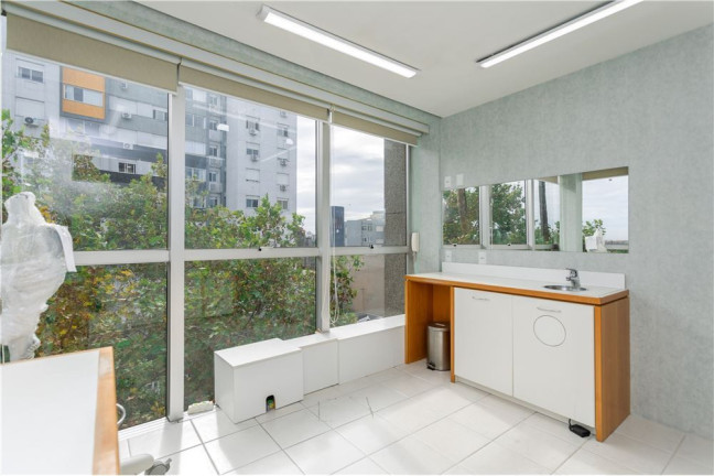 Imagem Imóvel Comercial à Venda, 32 m² em Floresta - Porto Alegre