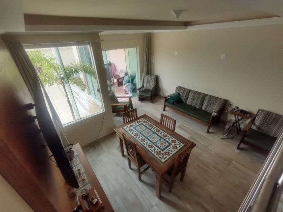Imagem Casa com 4 Quartos à Venda, 225 m² em Jardim Flamboyant - Cabo Frio Imagem Casa com 4 Quartos à Venda, 225 m² em Jardim Flamboyant - Cabo Frio