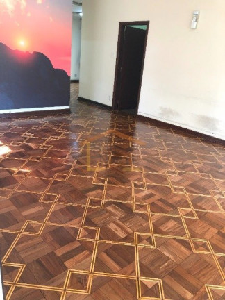 Imagem Imóvel com 9 Quartos à Venda, 442 m² em água Fria - São Paulo Imagem Imóvel com 9 Quartos à Venda, 442 m² em água Fria - São Paulo