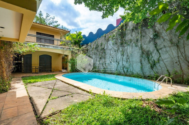 Imagem Casa com 4 Quartos à Venda, 417 m² em Jardim Guedala - São Paulo Imagem Casa com 4 Quartos à Venda, 417 m² em Jardim Guedala - São Paulo