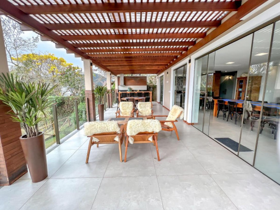 Imagem Casa com 6 Quartos à Venda, 250 m² em Aracê - Domingos Martins Imagem Casa com 6 Quartos à Venda, 250 m² em Aracê - Domingos Martins