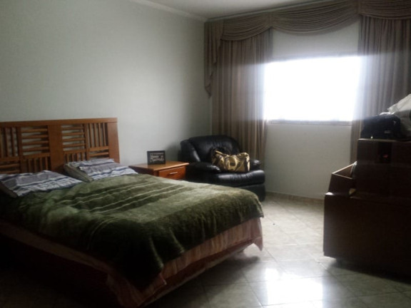Imóvel Comercial à Venda, 123 m² em Centro - Pindamonhangaba