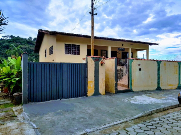 Imagem Casa com 6 Quartos à Venda, 600 m² em Massaguaçu - Caraguatatuba Imagem Casa com 6 Quartos à Venda, 600 m² em Massaguaçu - Caraguatatuba