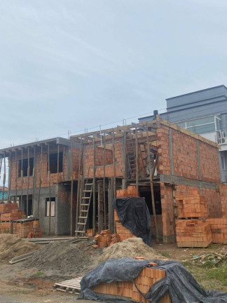 Imagem Sobrado com 3 Quartos à Venda, 90 m² em Itajubá - Barra Velha Imagem Sobrado com 3 Quartos à Venda, 90 m² em Itajubá - Barra Velha