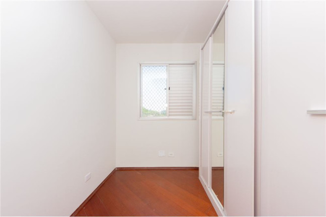 Imagem Imóvel com 3 Quartos à Venda, em Itaquera - São Paulo Imagem Imóvel com 3 Quartos à Venda, em Itaquera - São Paulo